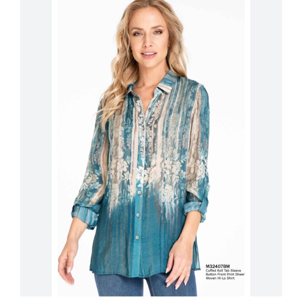 Multiples Patterned Button Up Shirt Size Medium